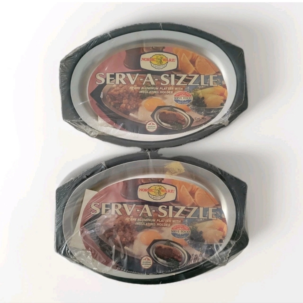 Set Vintage Nordic Ware SERV-A-SIZZLE Serving Plate Mexican Steak Fajita Cactus